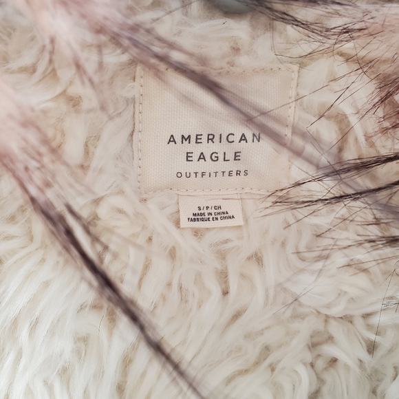 AMERICAN EAGLE faux fur lined Jean jacket - Picture 9 of 11